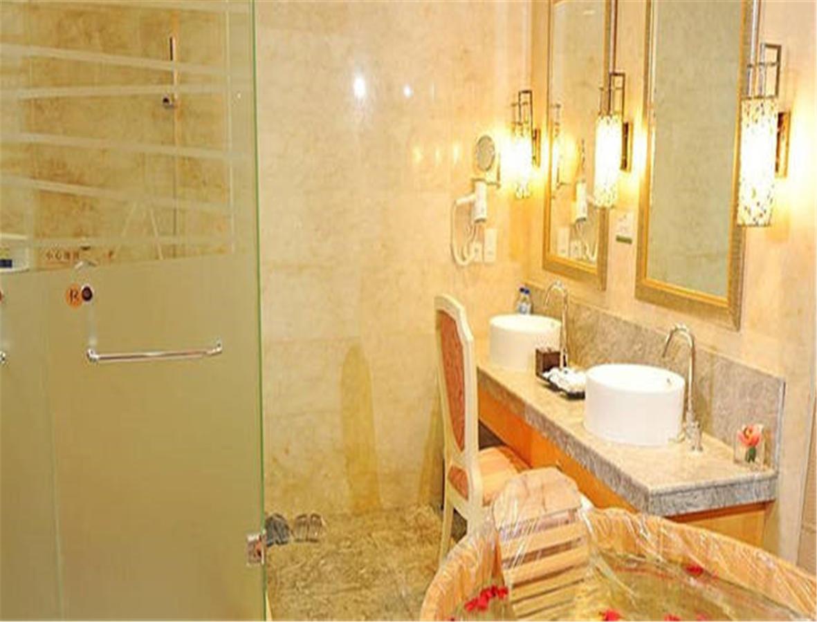 Ocean Spring Grand Metropark Hotel Zhuhai Exterior photo